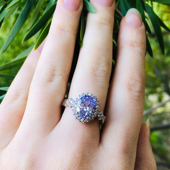 New sterling silver crystal ring - Picture 4 of 4